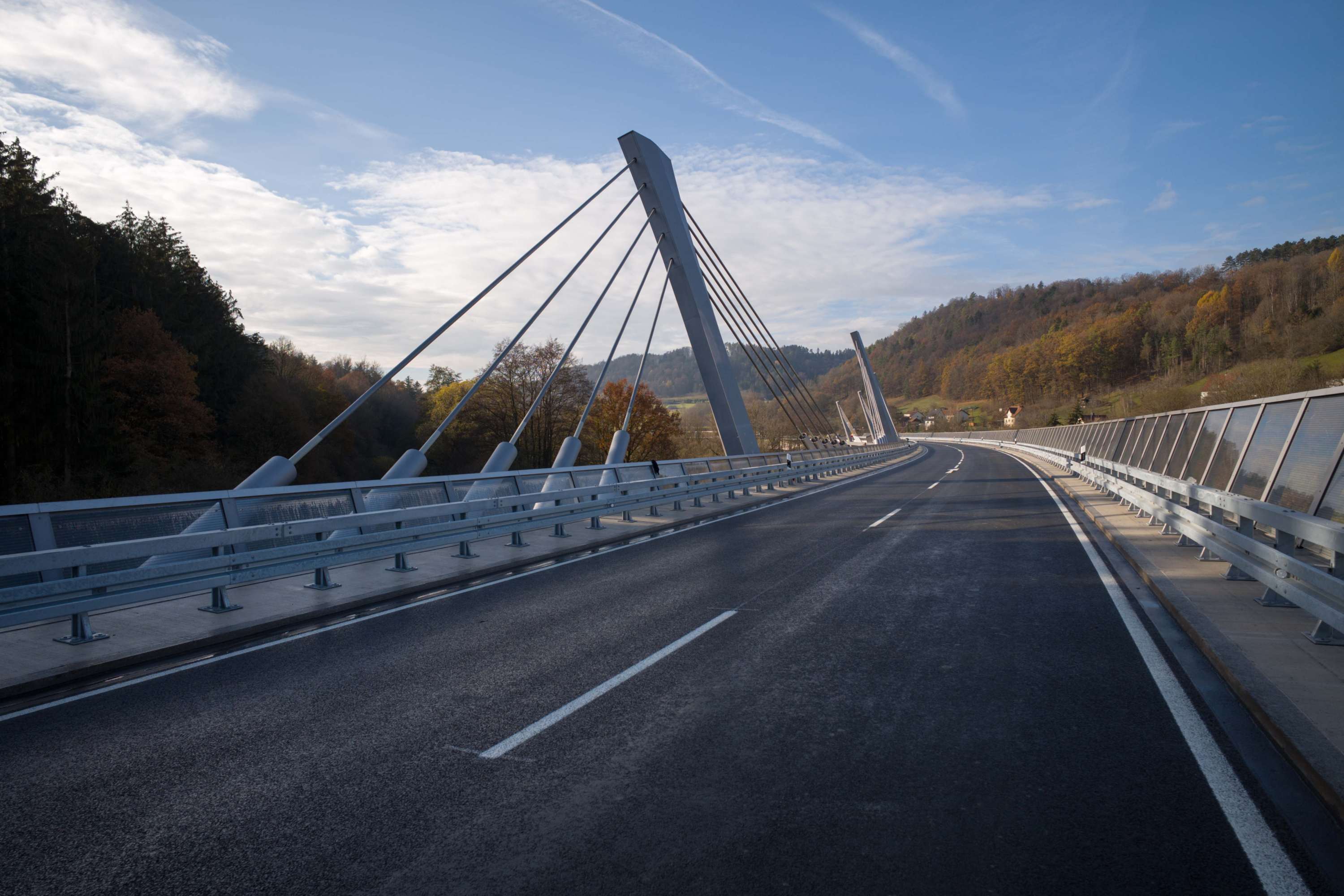B289, OU Untersteinach – Schorgasttalbrücke: Ansicht aus Sicht des Verkehrsteilnehmers